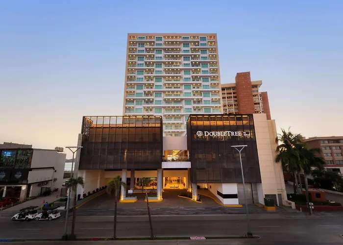 Doubletree By Hilton , SinHotel Playa Mazatlan
